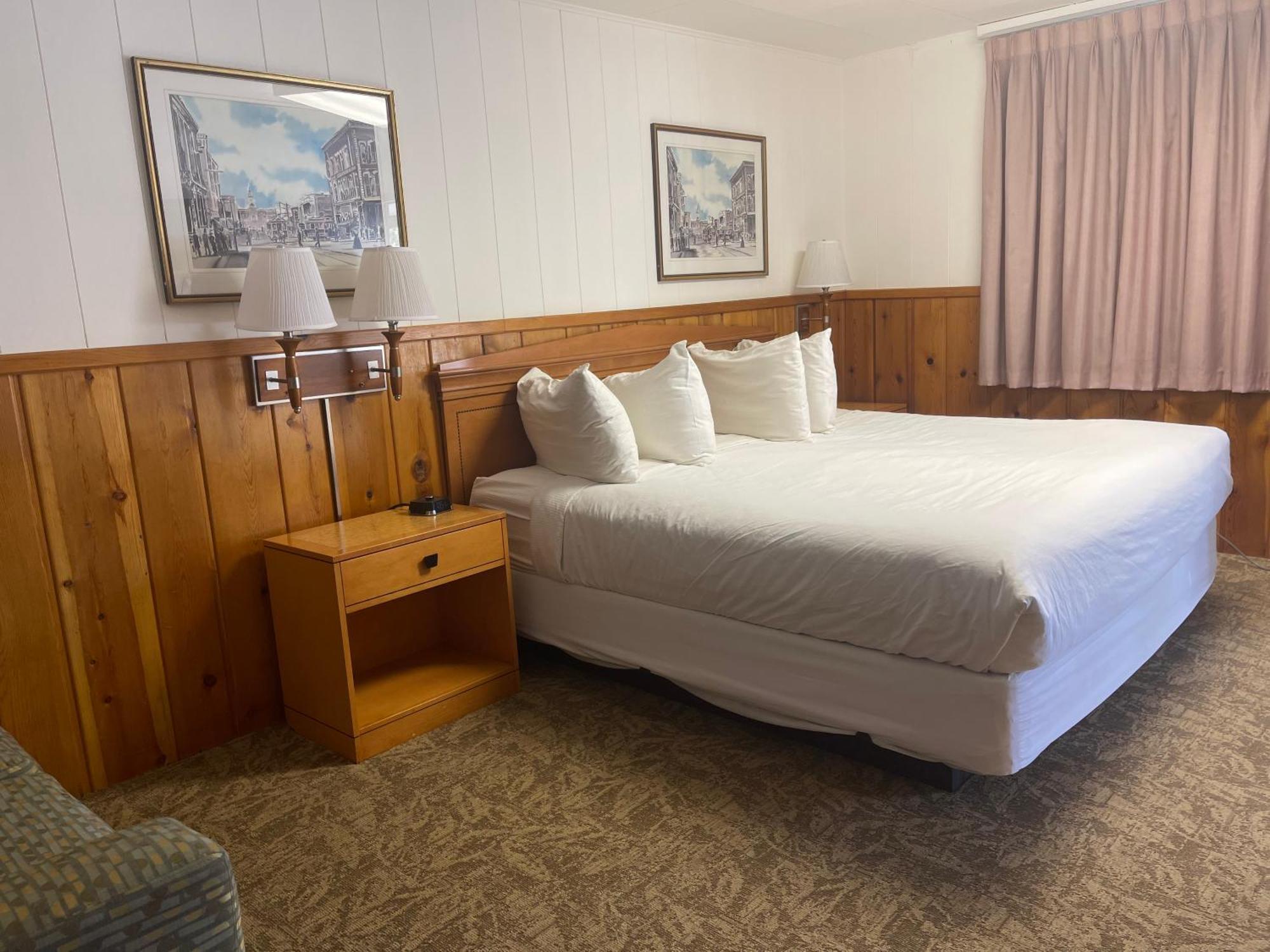Saddle & Surrey Motel Estes Park Szoba fotó